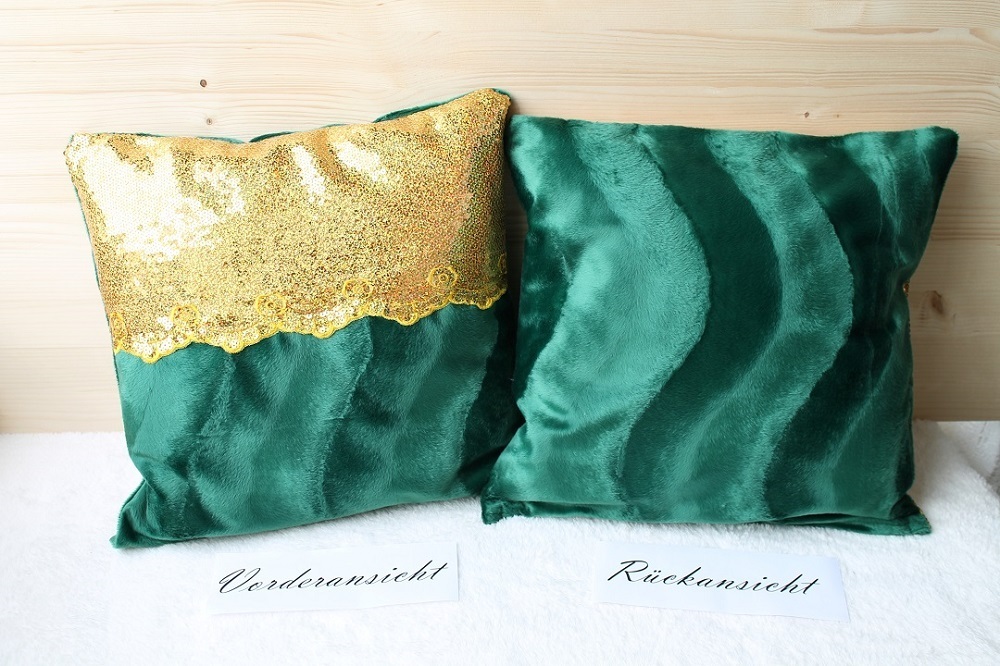Kissenbezug grün mit goldener Paillettenborde